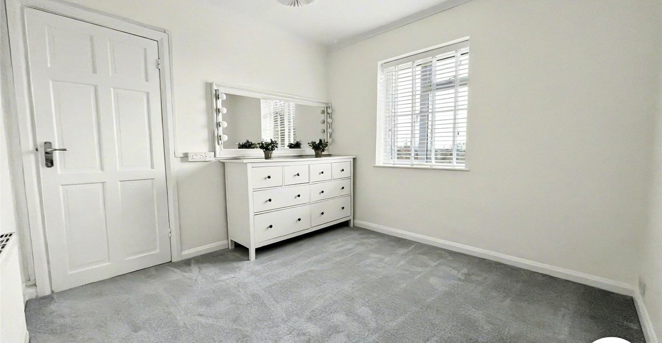 2 bedroom house for sale in Rochester | Robinson Michael & Jackson