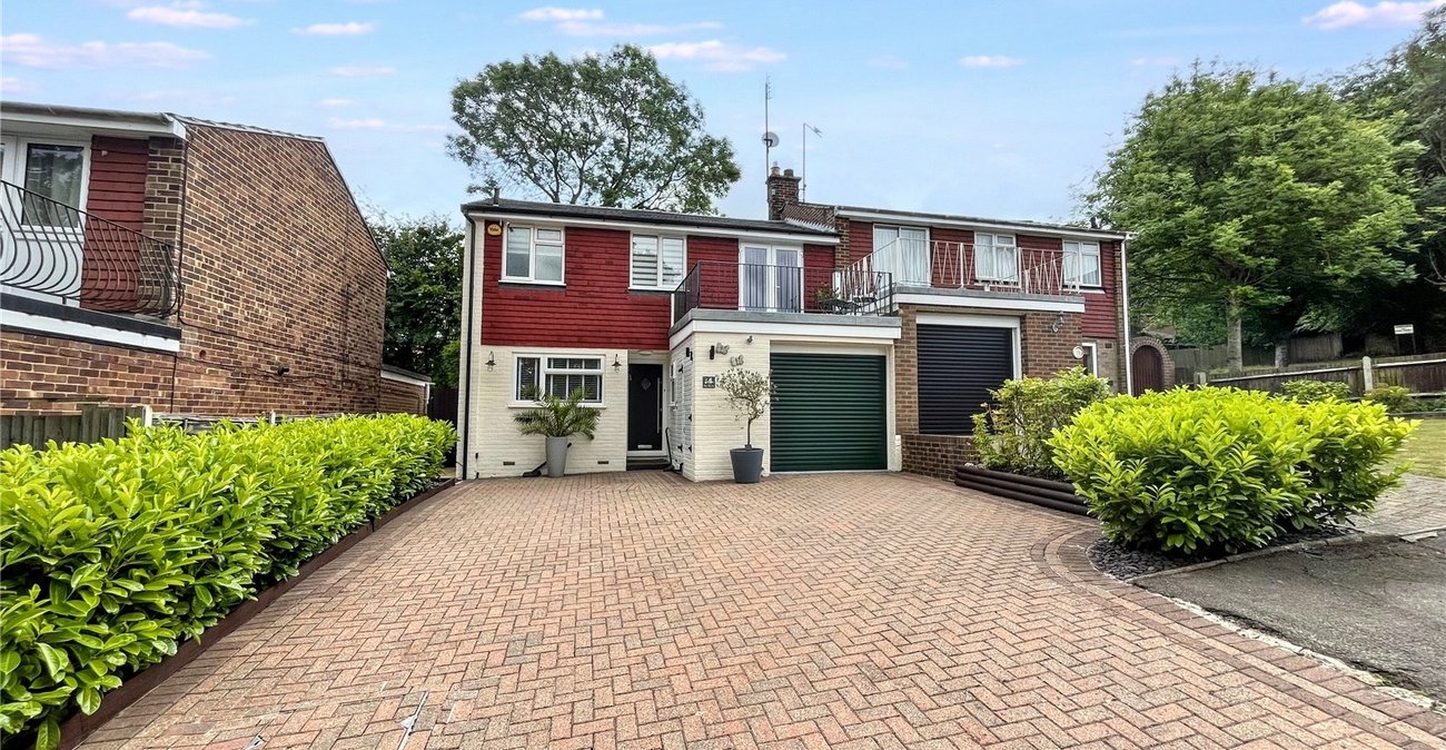 3 bedroom house for sale in Walderslade | Robinson Michael & Jackson