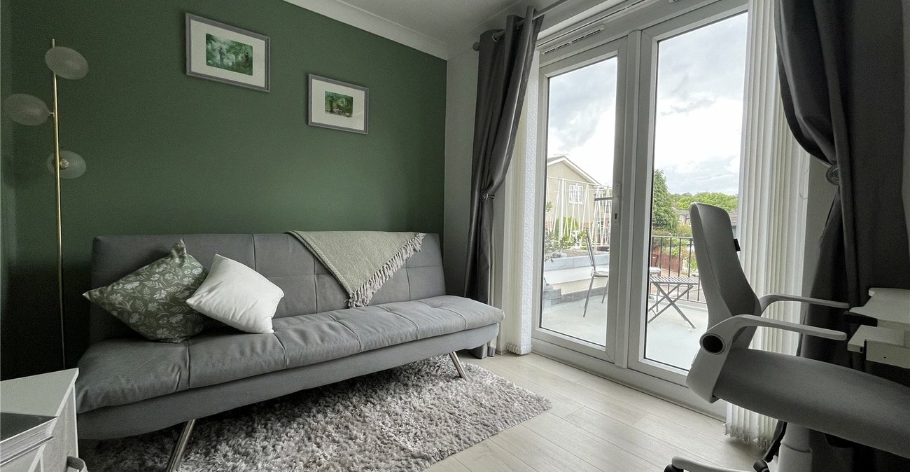 3 bedroom house for sale in Walderslade | Robinson Michael & Jackson