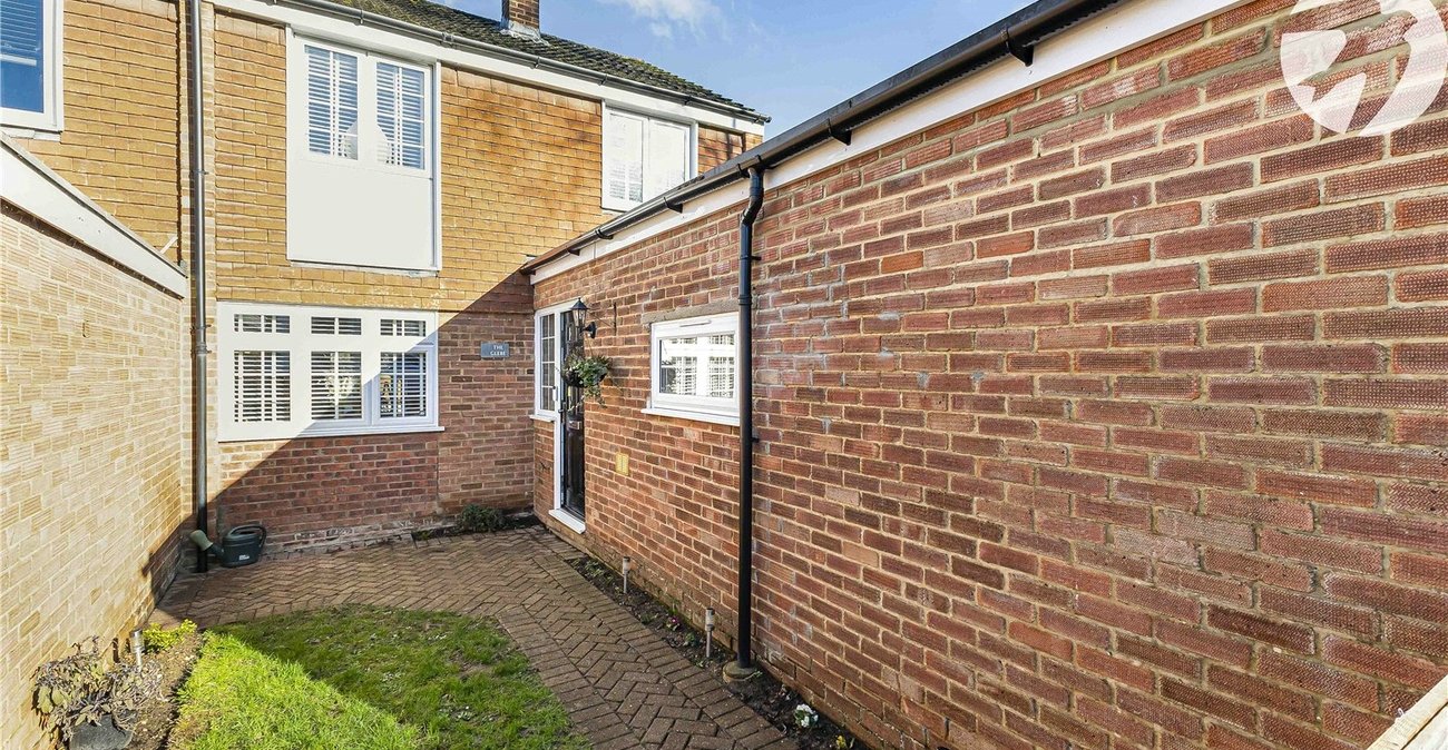 3 bedroom house for sale in Cuxton | Robinson Michael & Jackson