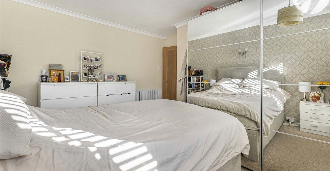 3 bedroom house for sale in Cuxton | Robinson Michael & Jackson