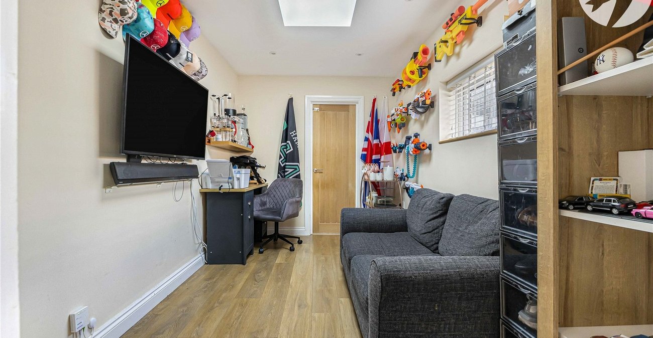 3 bedroom house for sale in Cuxton | Robinson Michael & Jackson