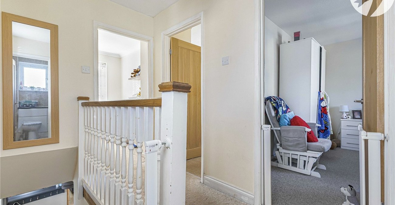 3 bedroom house for sale in Cuxton | Robinson Michael & Jackson