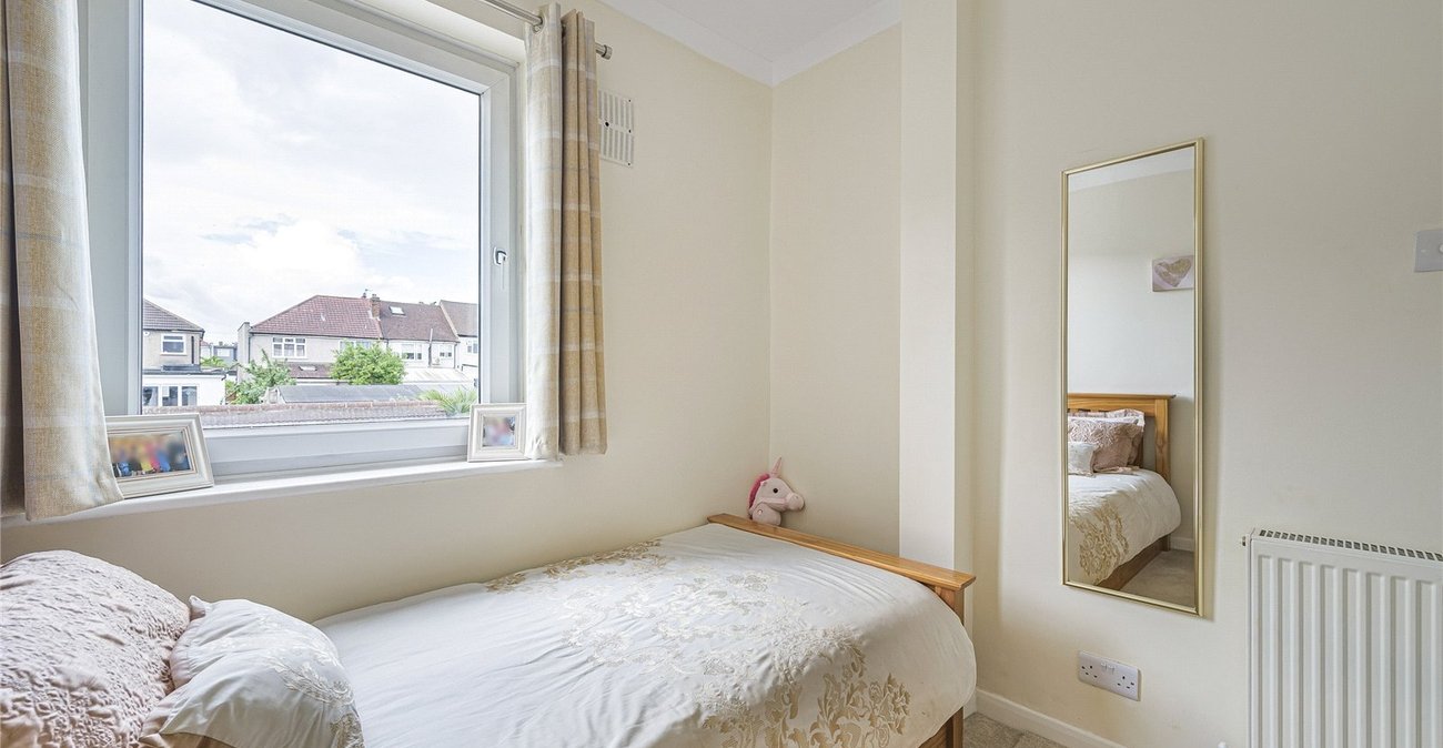 3 bedroom house for sale in South Welling | Robinson Jackson