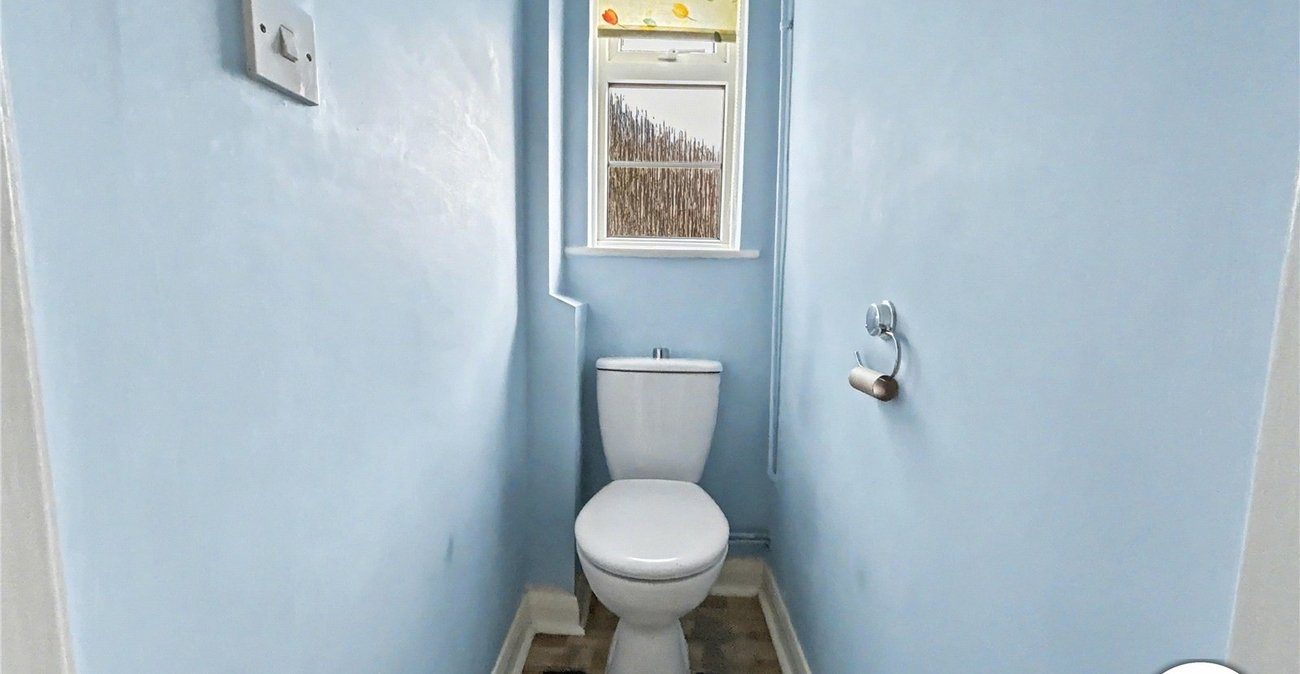 5 bedroom house for sale in Sidcup | Robinson Jackson