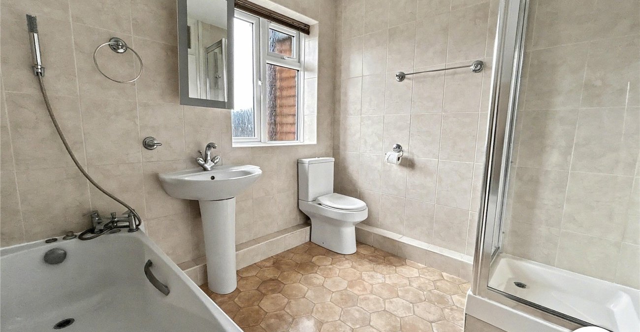 5 bedroom house for sale in Sidcup | Robinson Jackson