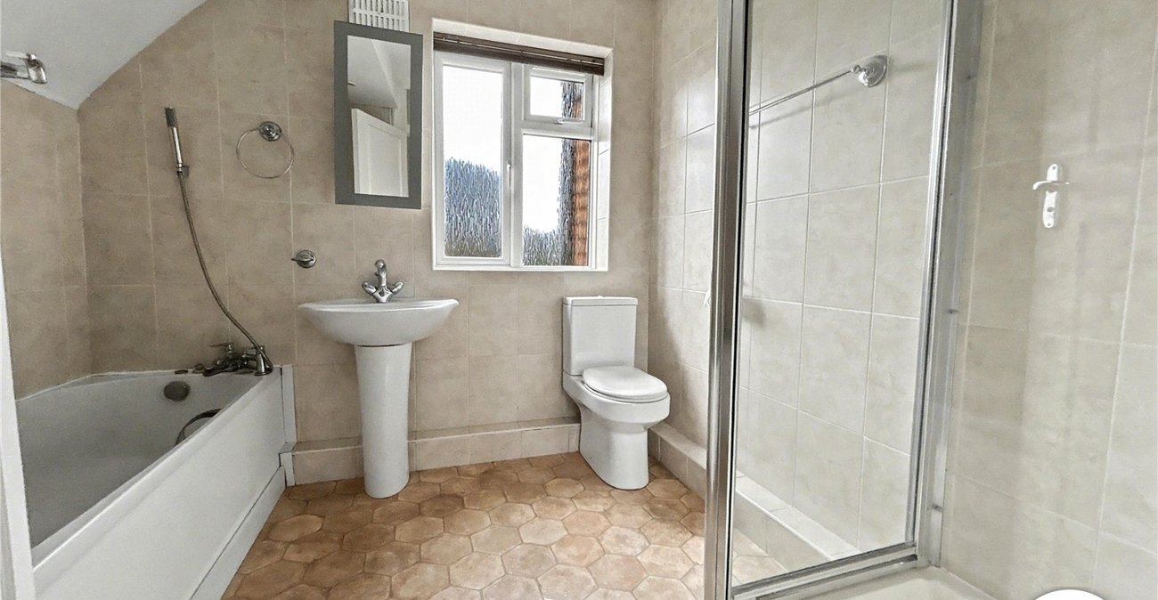 5 bedroom house for sale in Sidcup | Robinson Jackson
