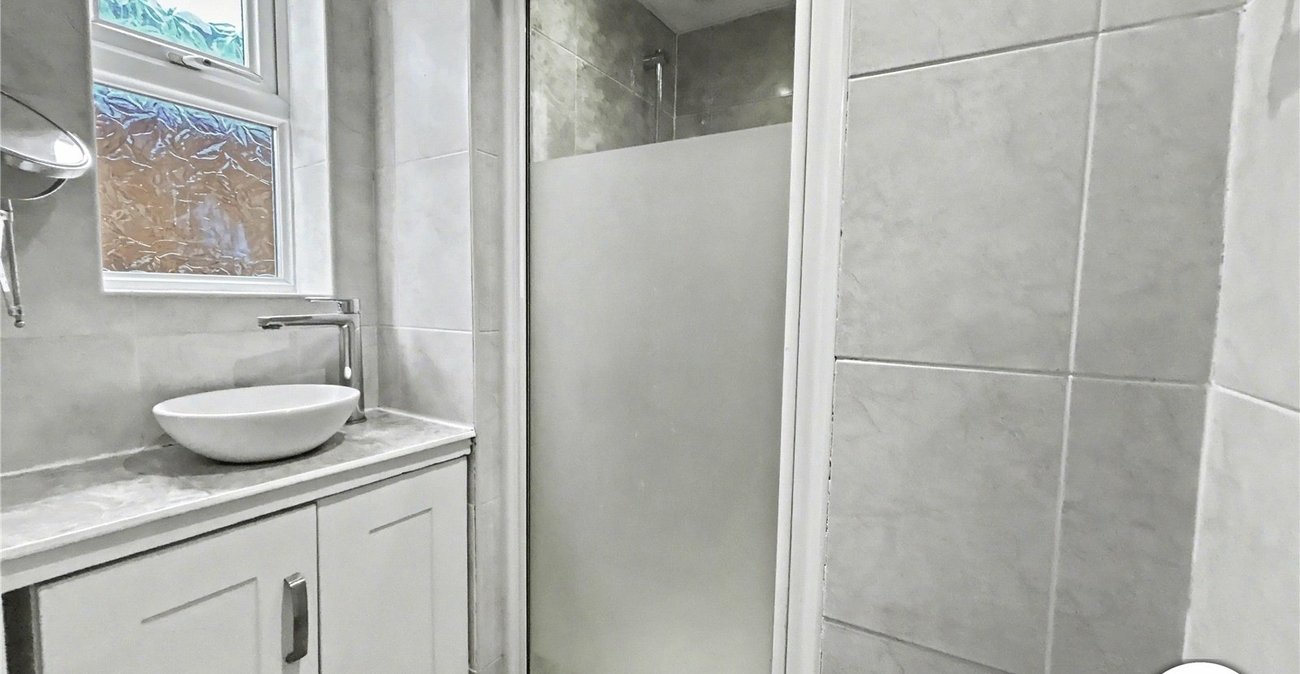 5 bedroom house for sale in Sidcup | Robinson Jackson