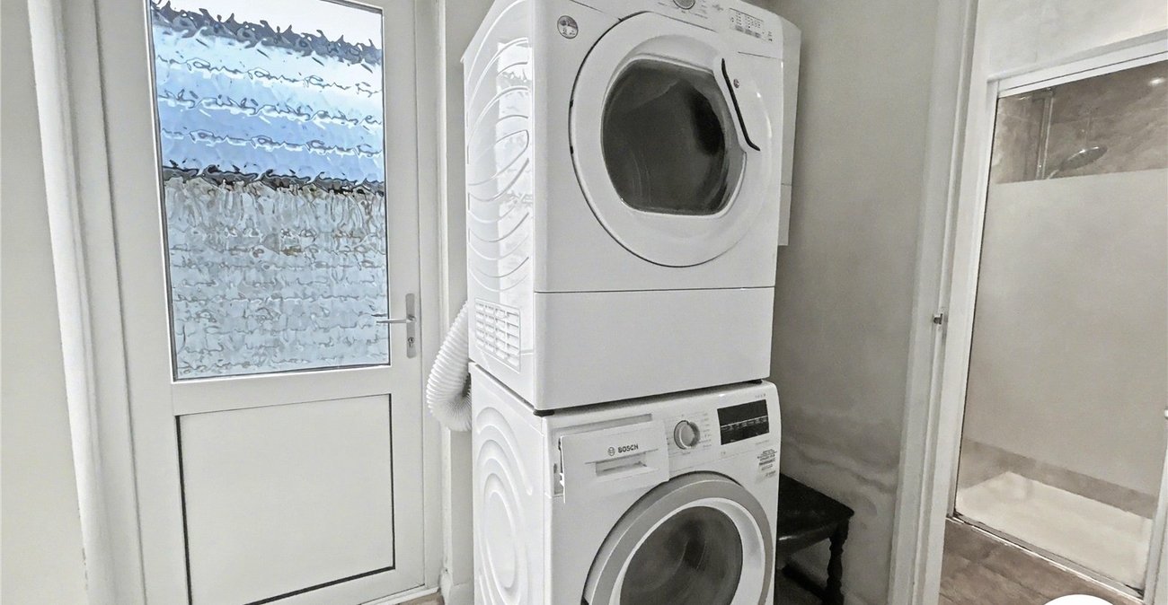 5 bedroom house for sale in Sidcup | Robinson Jackson