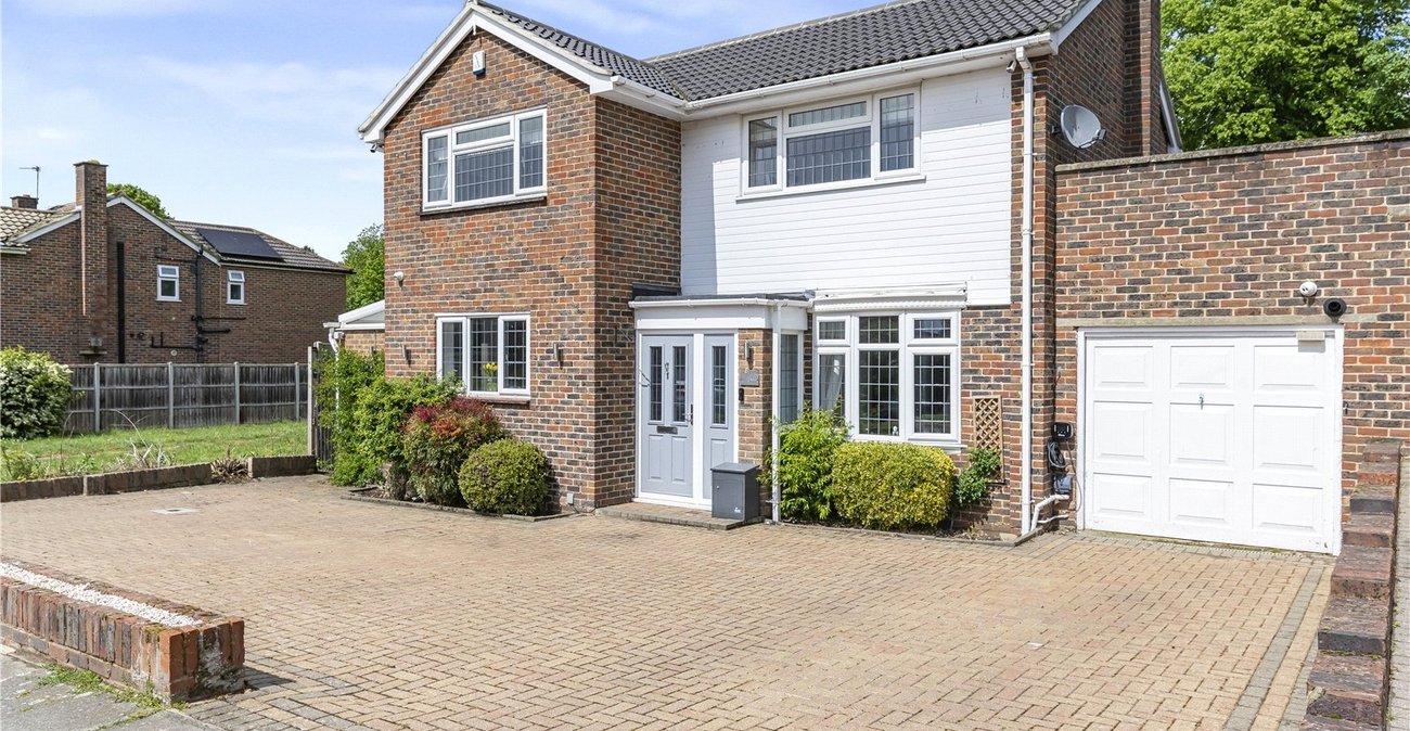 4 bedroom house for sale in Sidcup | Robinson Jackson