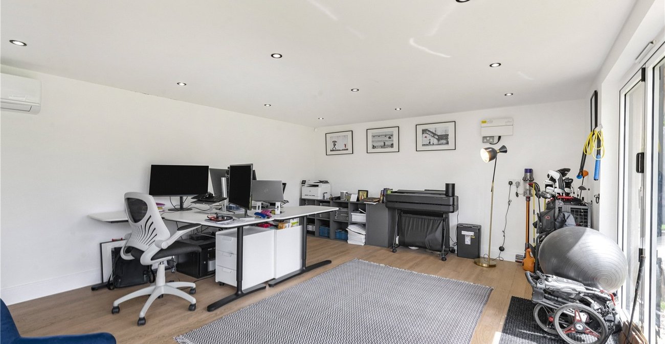 4 bedroom house for sale in Sidcup | Robinson Jackson