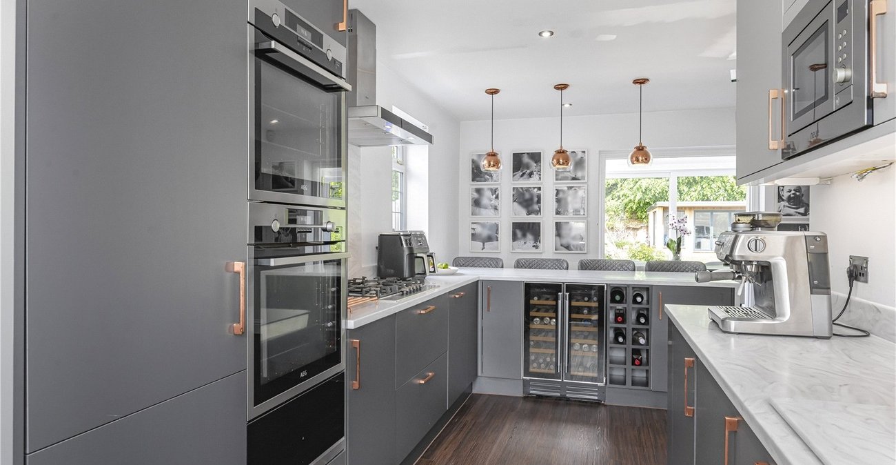 4 bedroom house for sale in Sidcup | Robinson Jackson