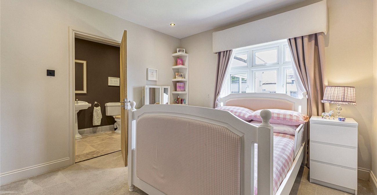 5 bedroom bungalow for sale in West Kingsdown | Robinson Jackson