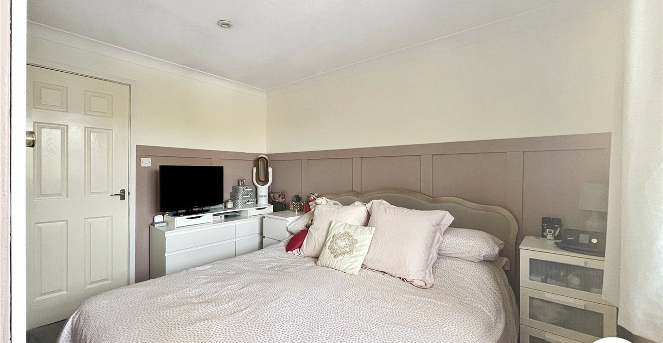2 bedroom house for sale in Tovil | Robinson Michael & Jackson