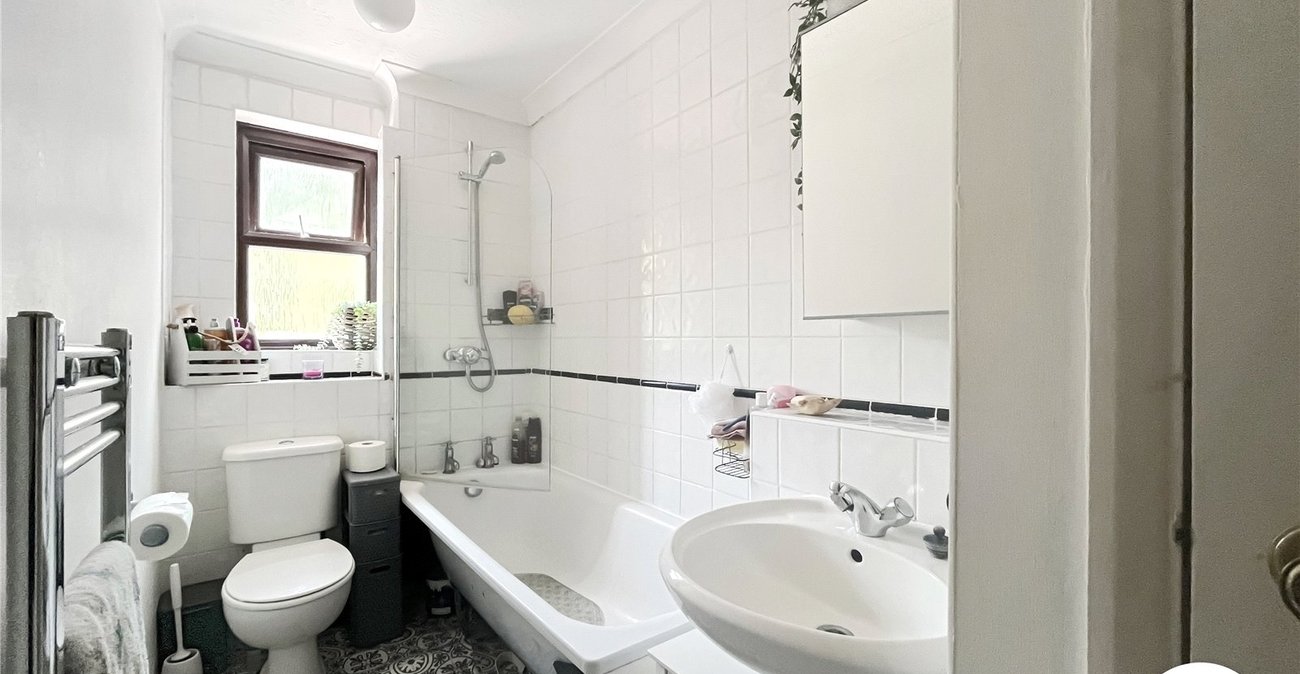 2 bedroom house for sale in Tovil | Robinson Michael & Jackson