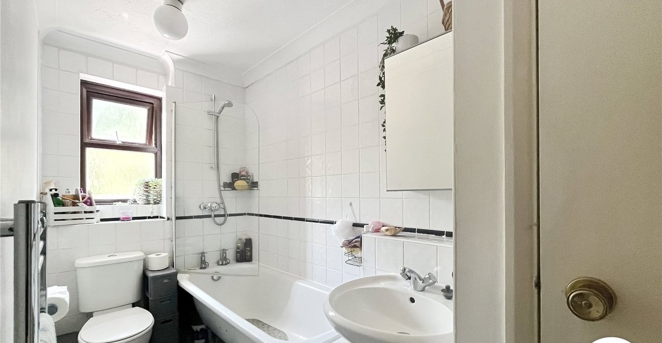 2 bedroom house for sale in Tovil | Robinson Michael & Jackson