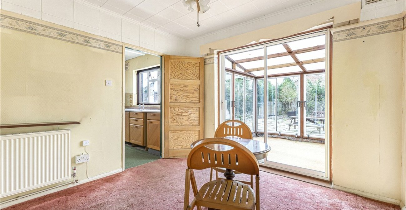 3 bedroom house for sale in Chelsfield | Robinson Jackson