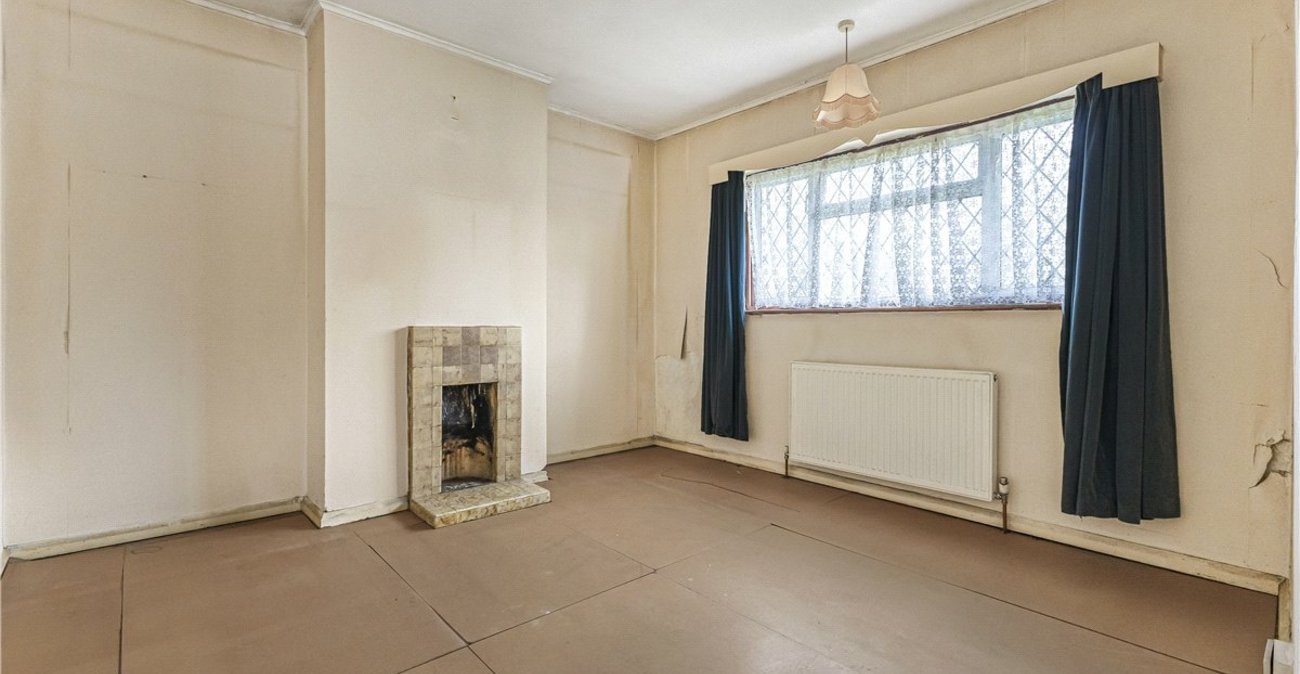 3 bedroom house for sale in Chelsfield | Robinson Jackson