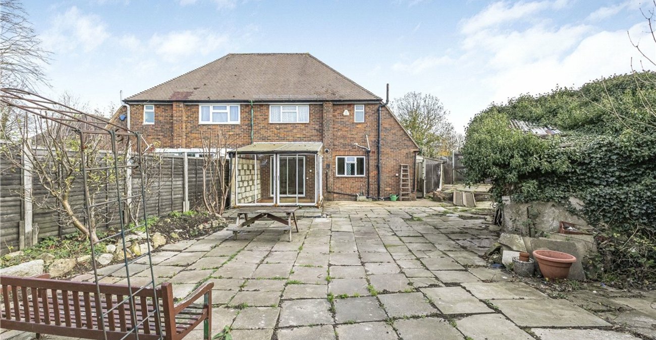 3 bedroom house for sale in Cheslfield | Robinson Jackson