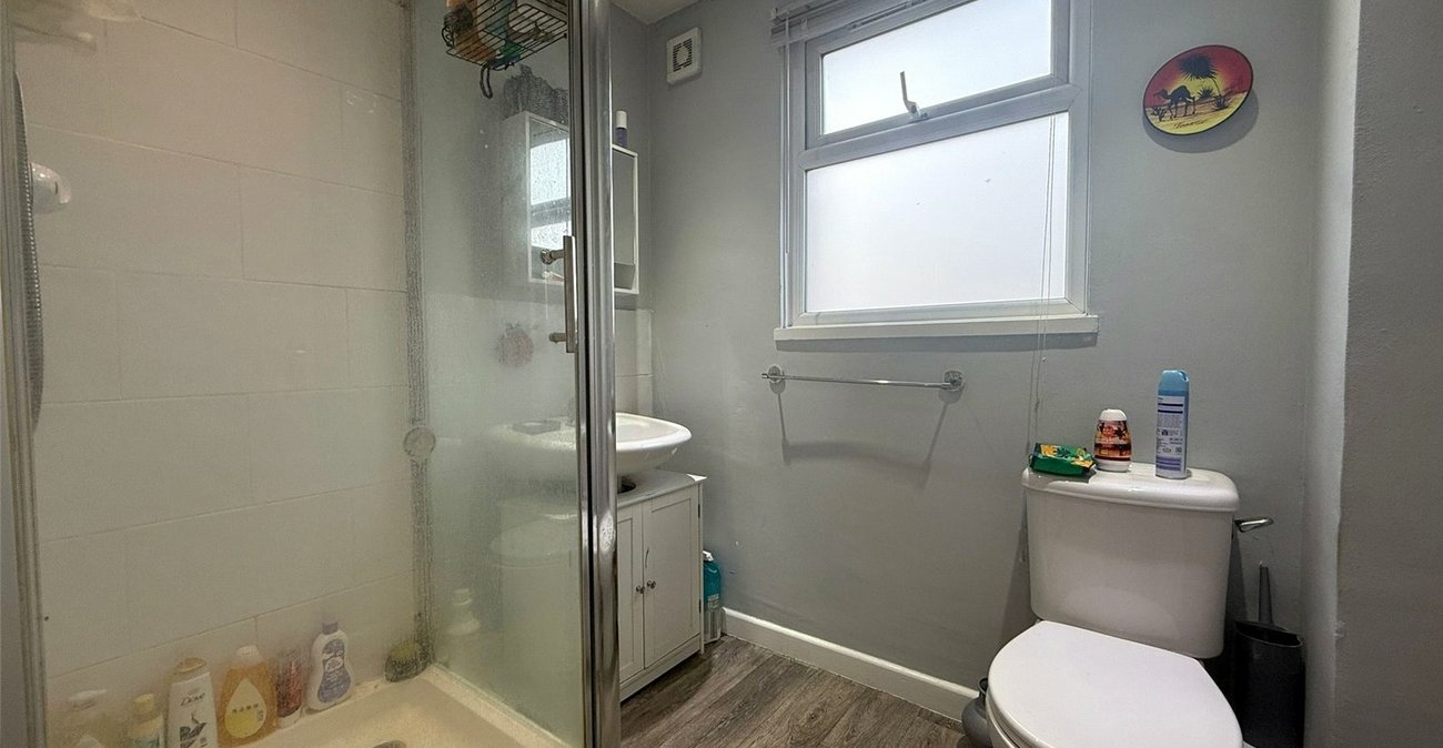 3 bedroom house for sale in Gravesend | Robinson Michael & Jackson