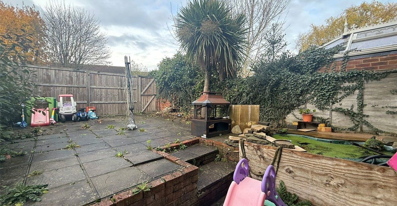 3 bedroom house for sale in Gravesend | Robinson Michael & Jackson