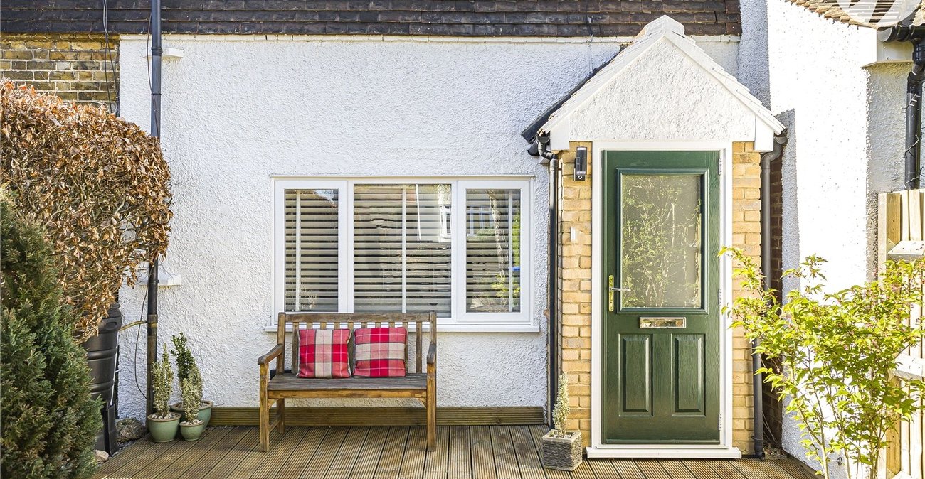 3 bedroom house for sale in Eynsford Road | Robinson Jackson