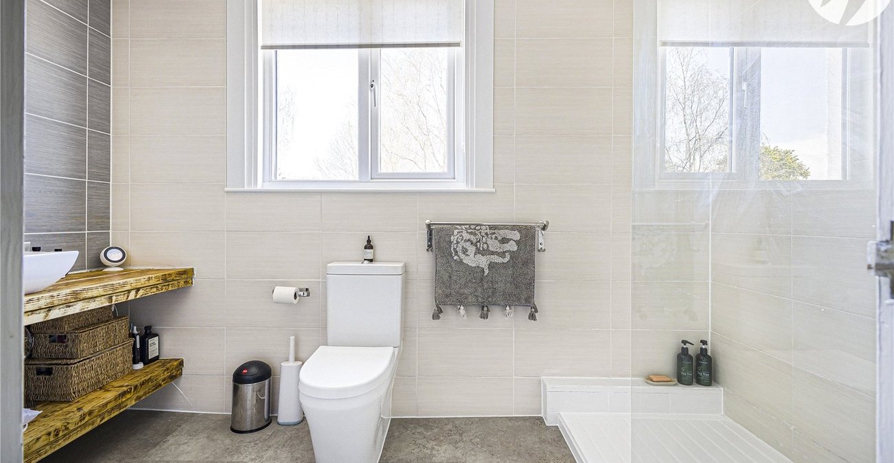 3 bedroom house for sale in Eynsford Road | Robinson Jackson