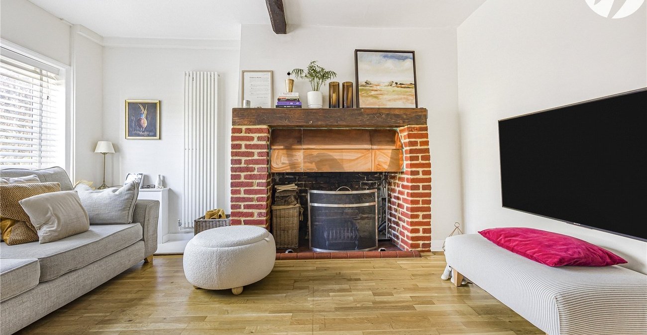 3 bedroom house for sale in Eynsford Road | Robinson Jackson