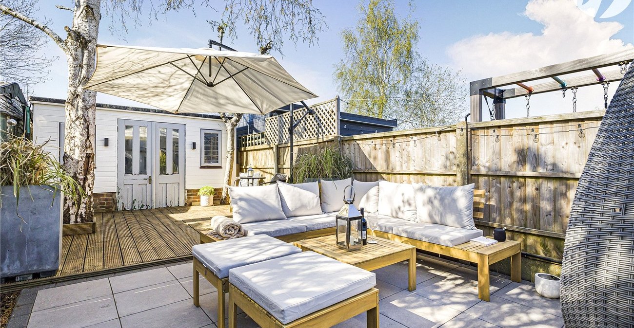 3 bedroom house for sale in Eynsford Road | Robinson Jackson