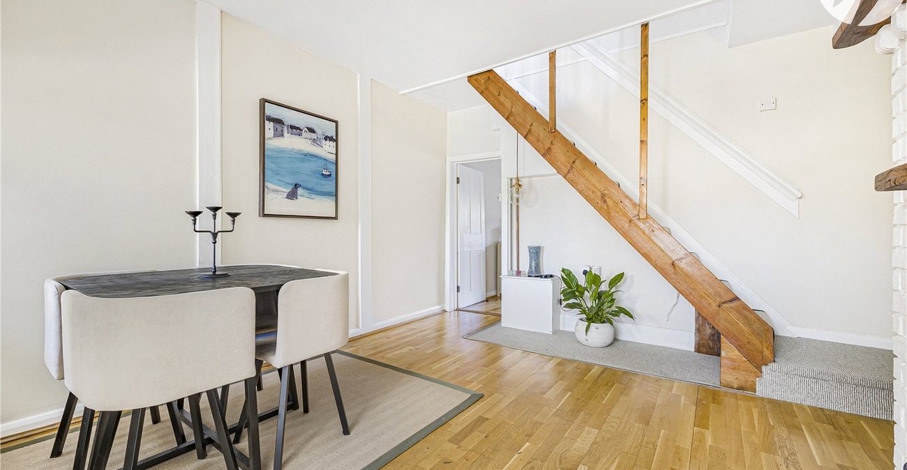 3 bedroom house for sale in Eynsford Road | Robinson Jackson