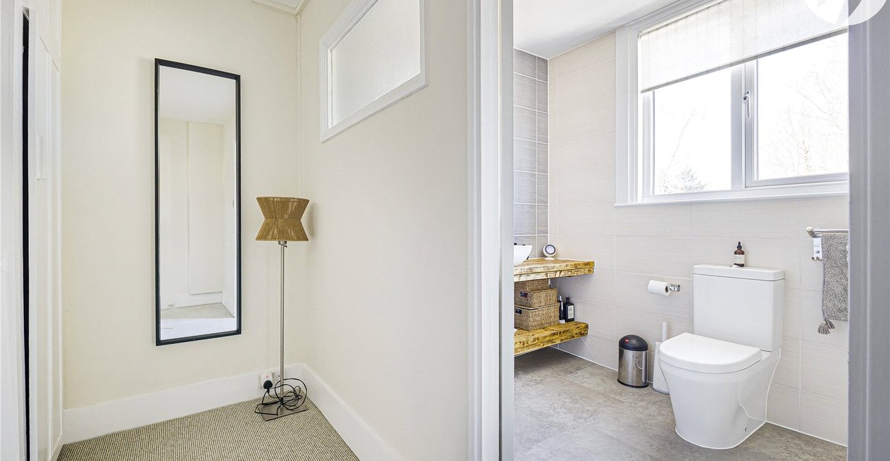 3 bedroom house for sale in Eynsford Road | Robinson Jackson