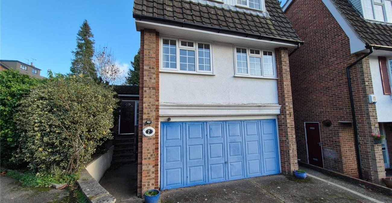 4 bedroom house for sale in Orpington | Robinson Jackson