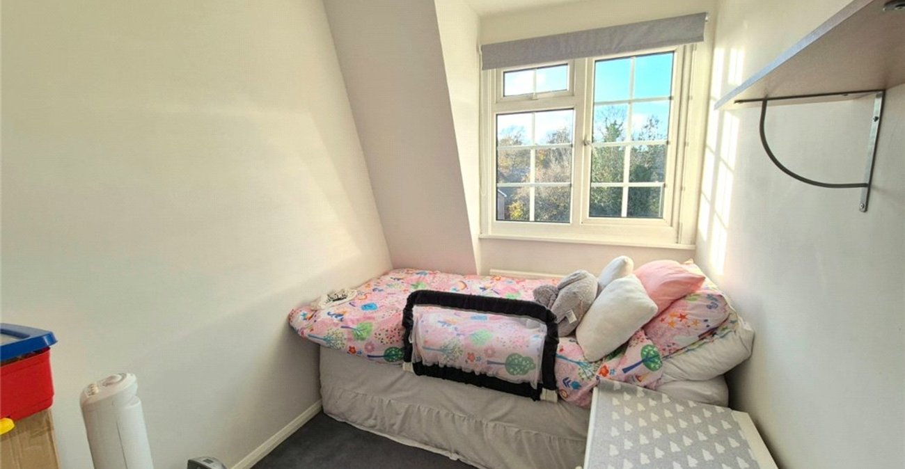 4 bedroom house for sale in Orpington | Robinson Jackson