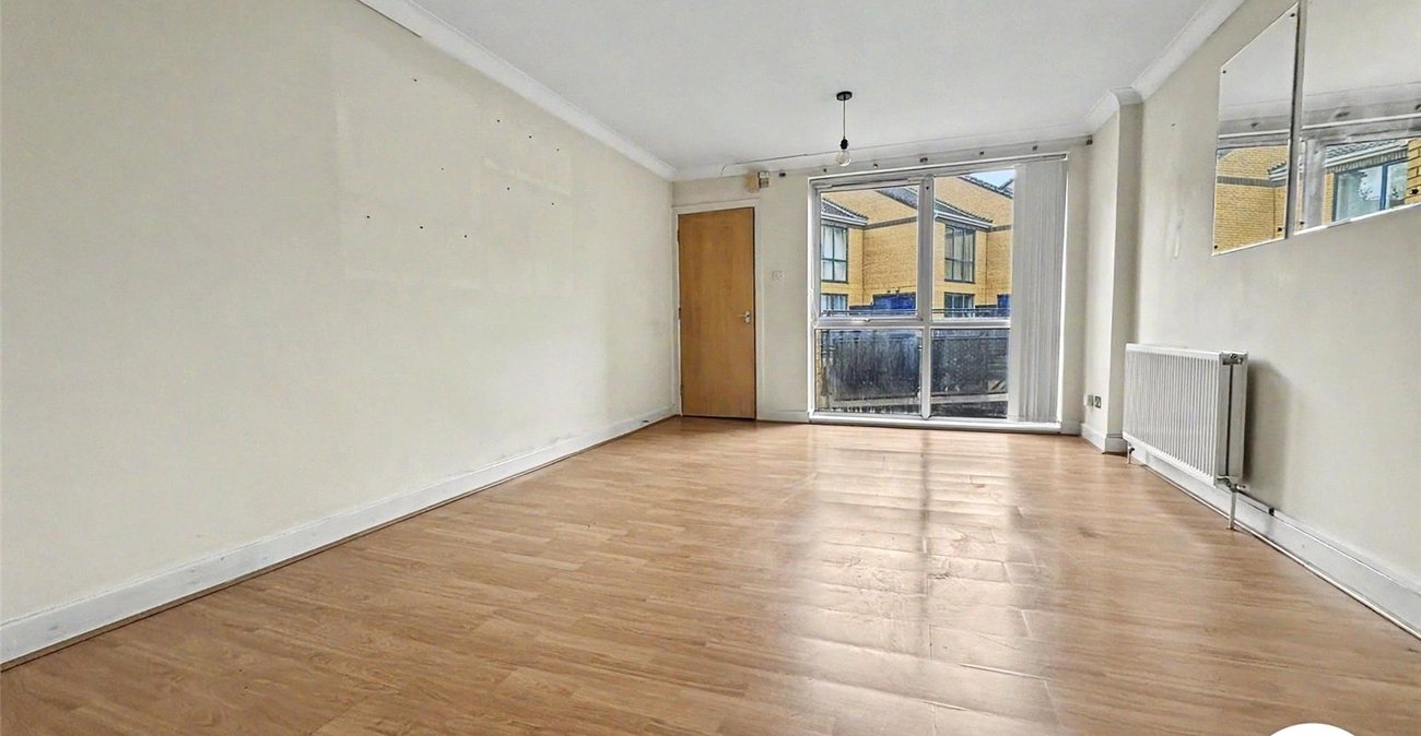 2 bedroom property for sale in Valetta Way | Robinson Michael & Jackson