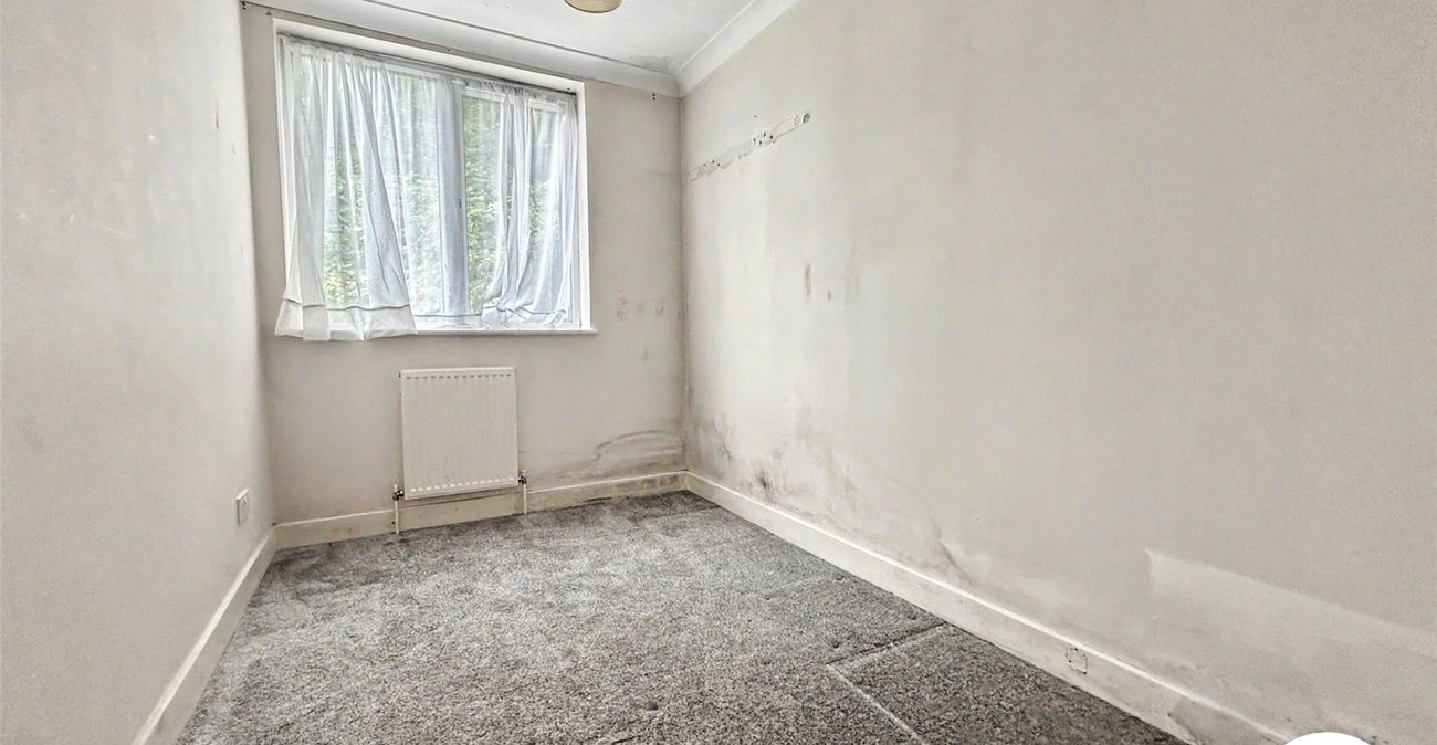 2 bedroom property for sale in Valetta Way | Robinson Michael & Jackson
