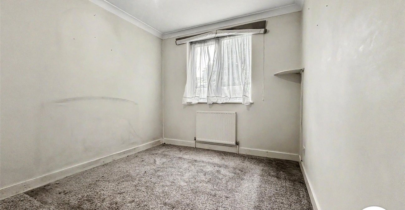 2 bedroom property for sale in Valetta Way | Robinson Michael & Jackson