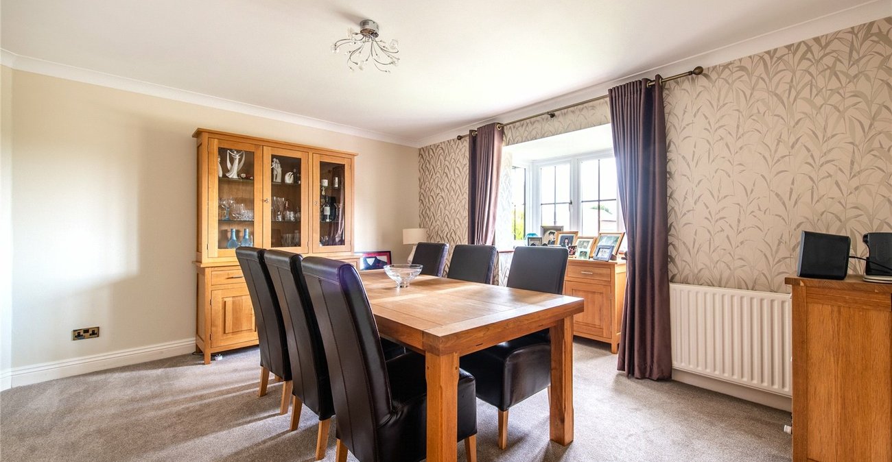 5 bedroom house for sale in Sittingbourne | Robinson Michael & Jackson