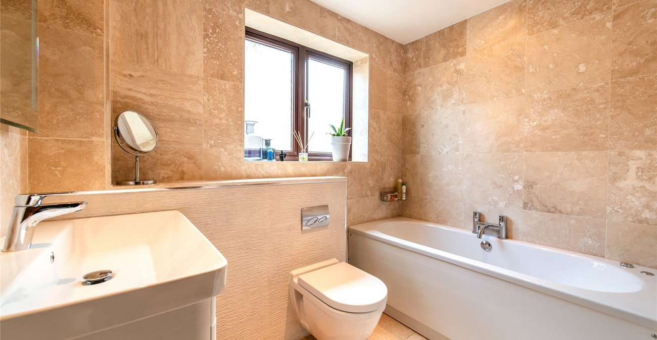 5 bedroom house for sale in Sittingbourne | Robinson Michael & Jackson