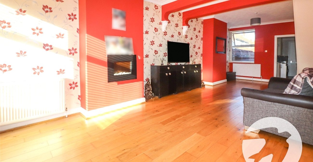 2 bedroom house for sale in Erith | Robinson Jackson