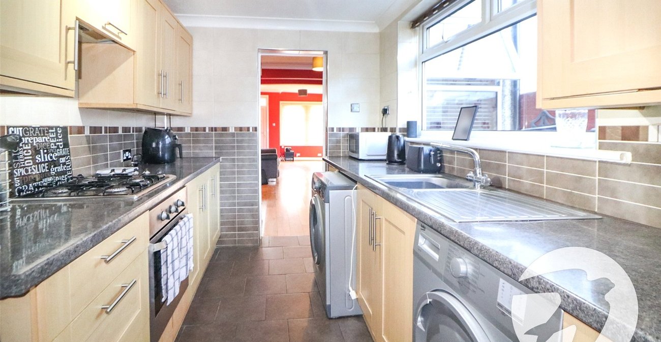 2 bedroom house for sale in Erith | Robinson Jackson
