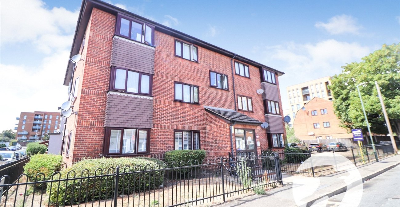 1 bedroom property for sale in Erith | Robinson Jackson