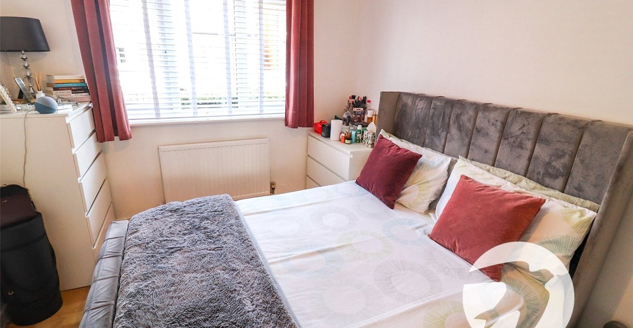 1 bedroom property for sale in Erith | Robinson Jackson