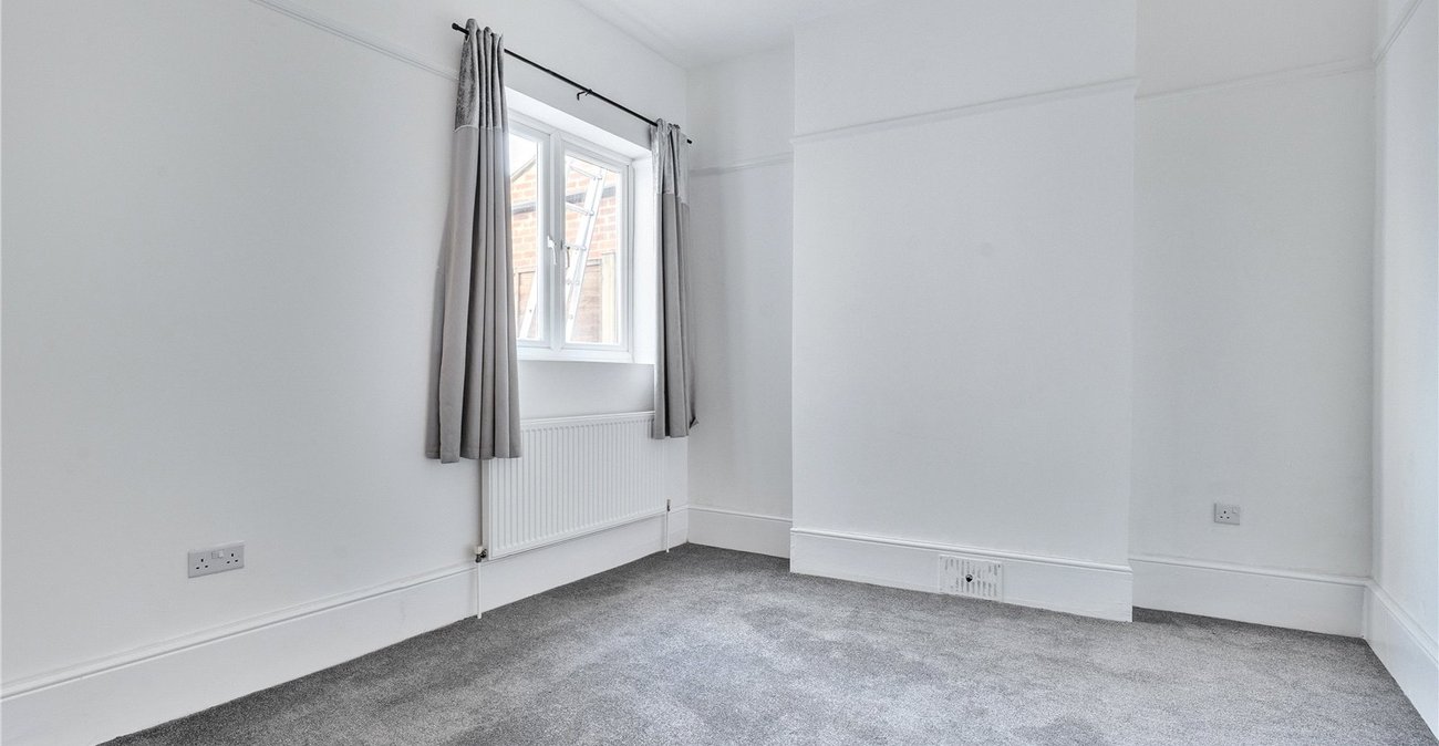 2 bedroom property for sale in Sydenham | Robinson Jackson