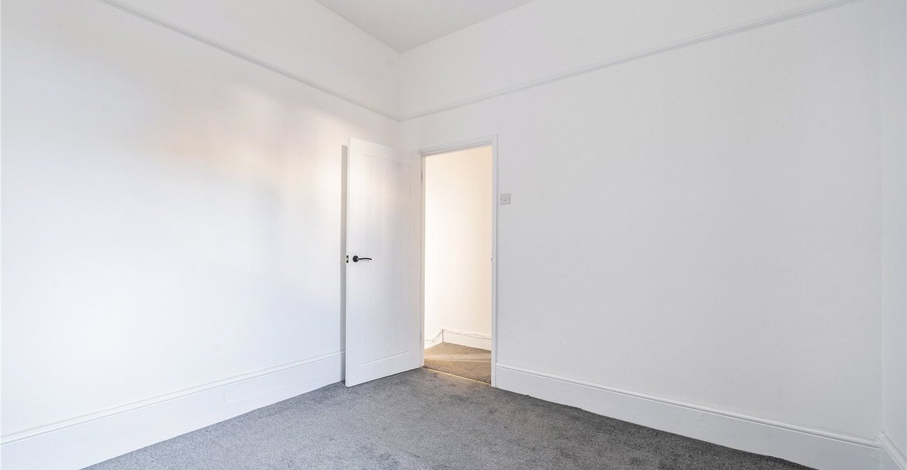 2 bedroom property for sale in Sydenham | Robinson Jackson