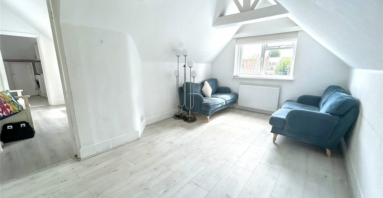 2 bedroom property for sale in Sidcup | Robinson Jackson