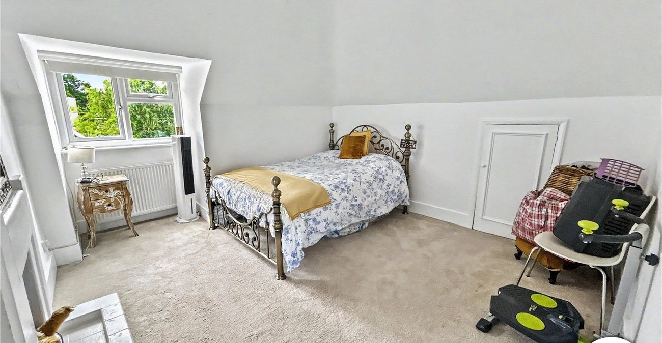 2 bedroom property for sale in Sidcup | Robinson Jackson