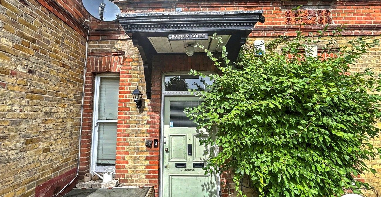 2 bedroom property for sale in Sidcup | Robinson Jackson