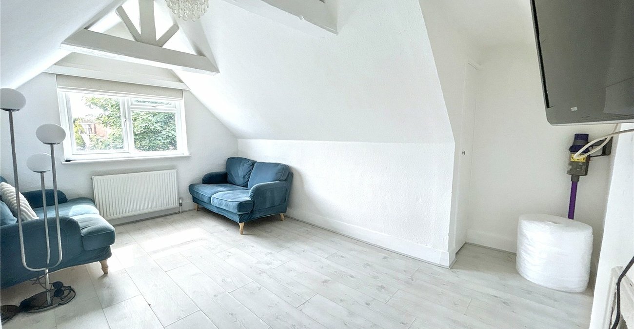 2 bedroom property for sale in Sidcup | Robinson Jackson