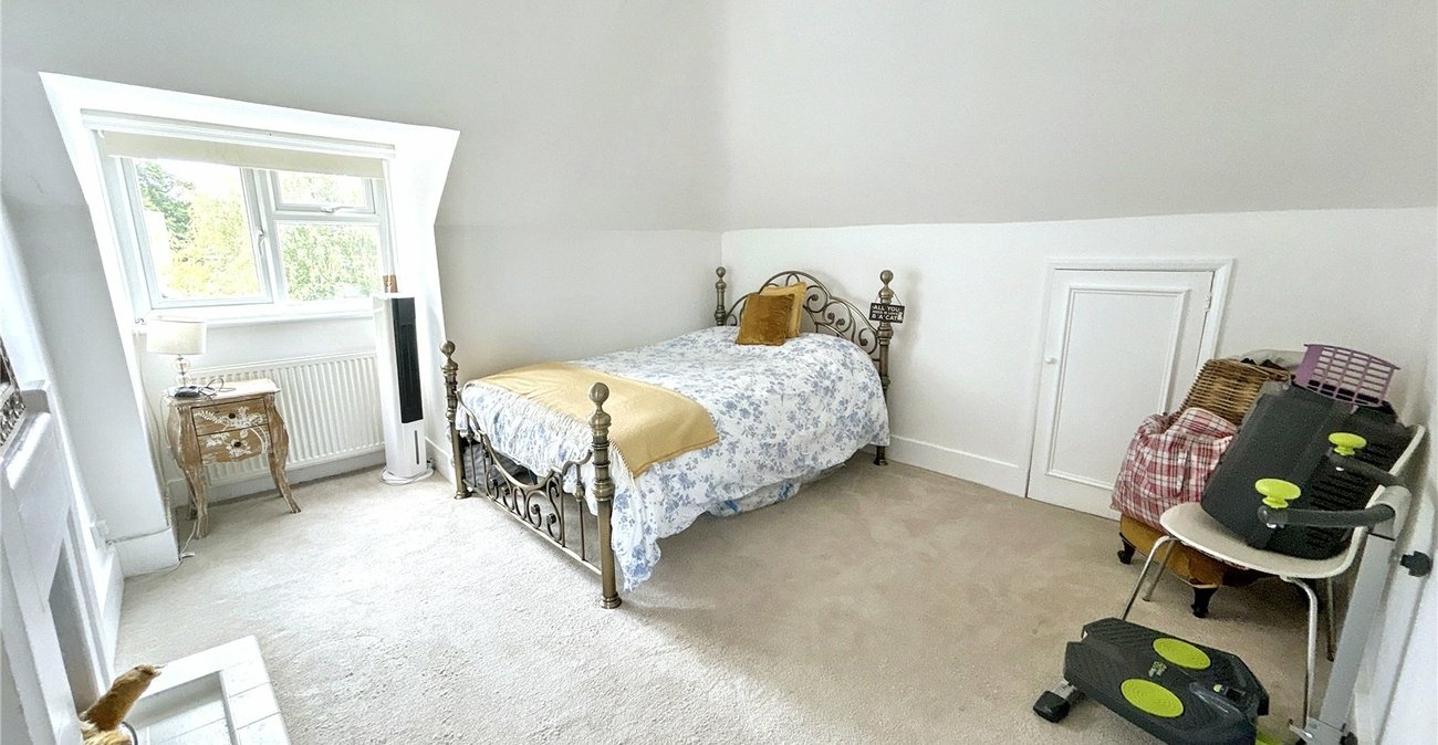 2 bedroom property for sale in Sidcup | Robinson Jackson