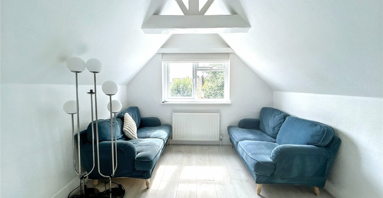 2 bedroom property for sale in Sidcup | Robinson Jackson